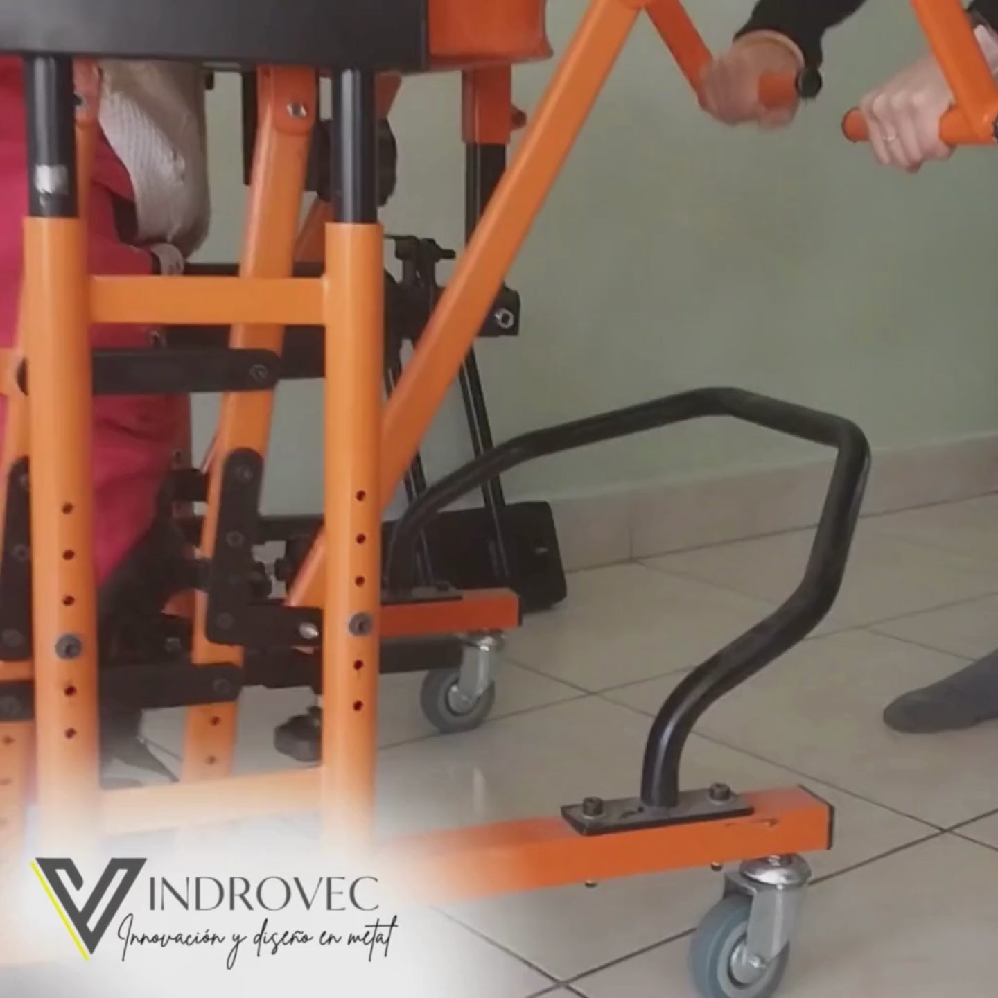 BIPEDESTADOR DINÁMICO PARA NIÑOS - MIEMBROS SUPERIORES